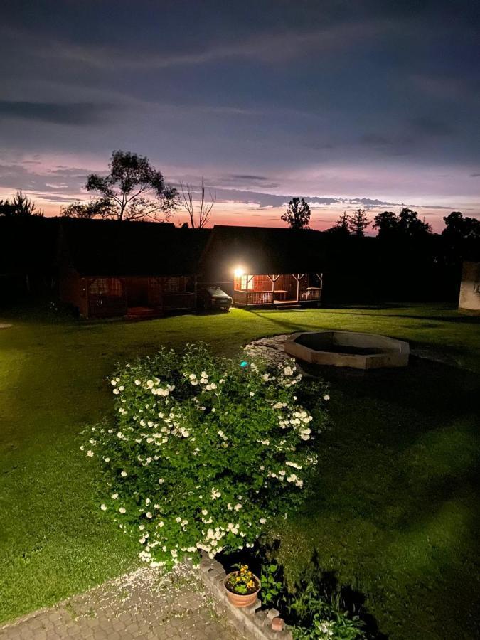 Villa Pod Bocianim Gniazdem Stary Folwark Esterno foto